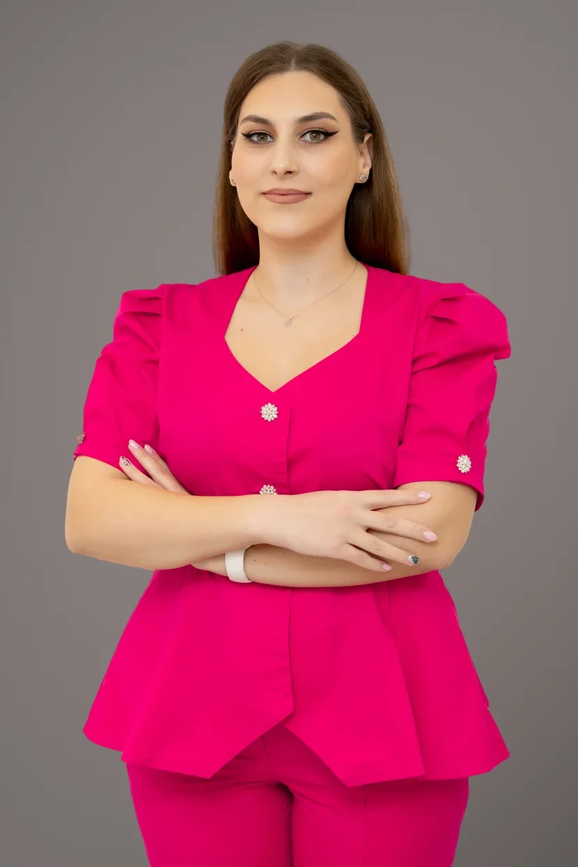 Portret Dr. Simona Andreea Soverth